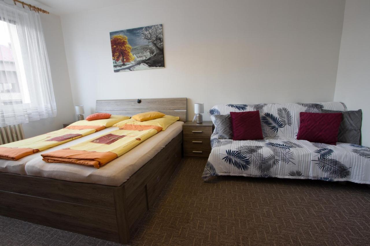 Apartman U Klinovce Kovarska ภายนอก รูปภาพ